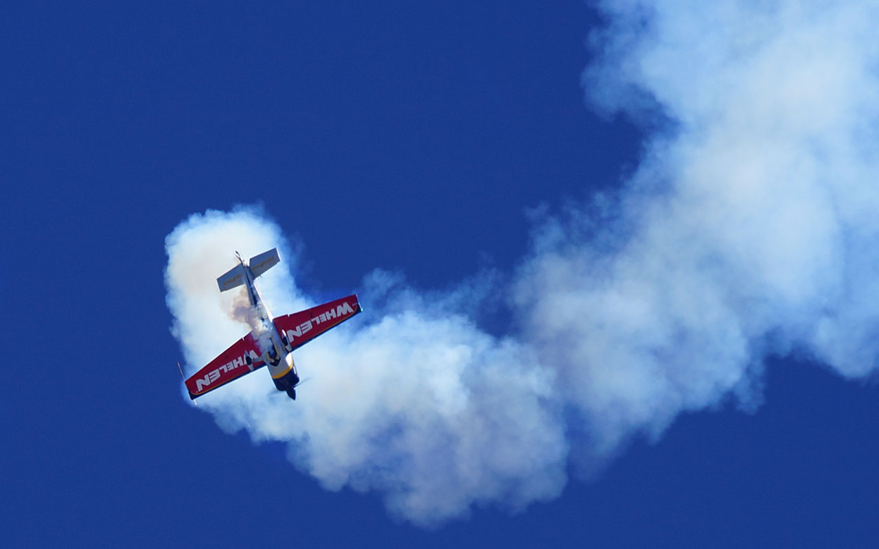 Extra 330SC - Airshow Plane - Goulian Aerosports