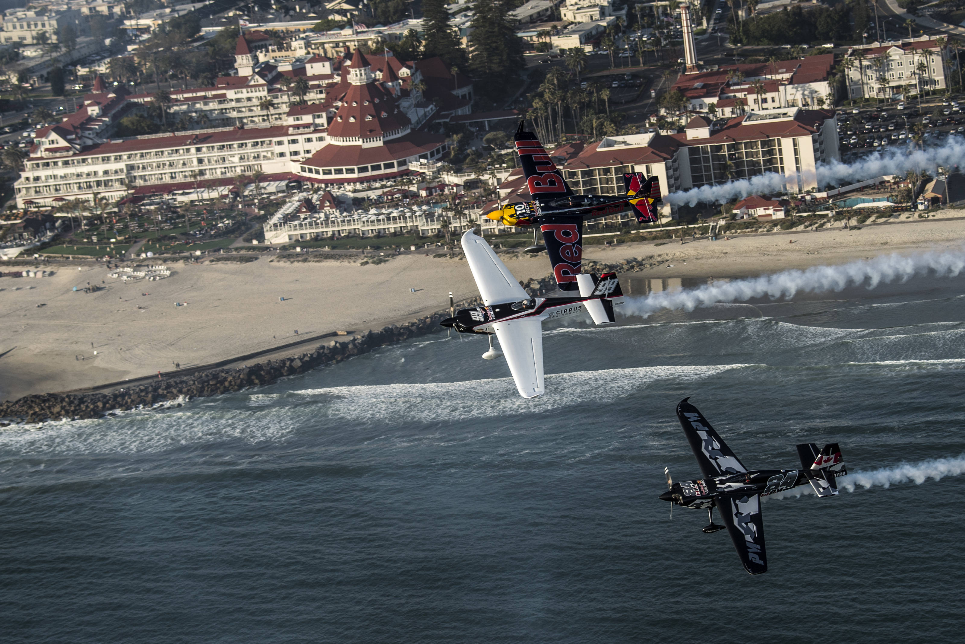 Michael Goulian’s Red Bull Air Race San Diego Strategy – Goulian Aerosports